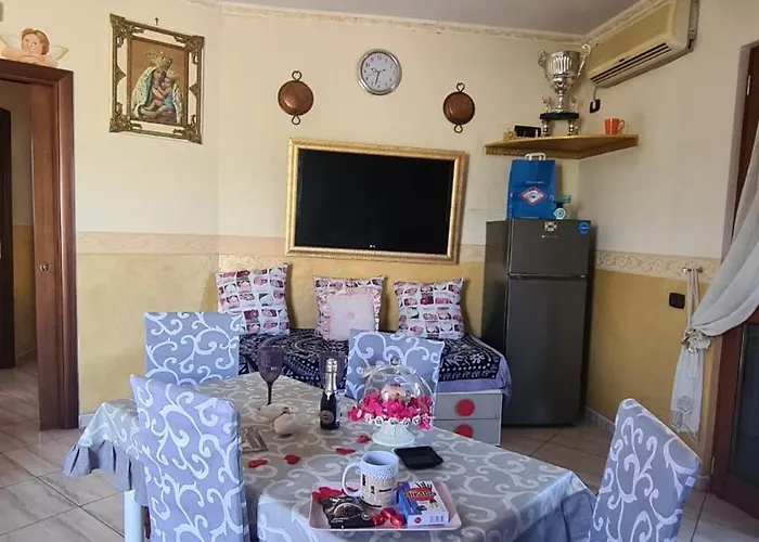 فندق مبيت وإفطار Maison Lucky- توري أنونزياتا